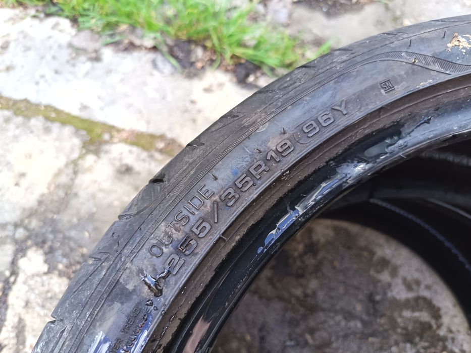 Anvelope vara 224 50 19 cu 255 35 19 Goodyear runflat 2021 5.8mm