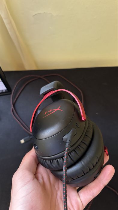 HyperX Cloud III Black/Red (С кабел)