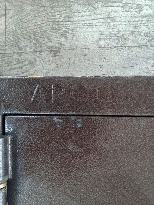 дверь входная металлическая