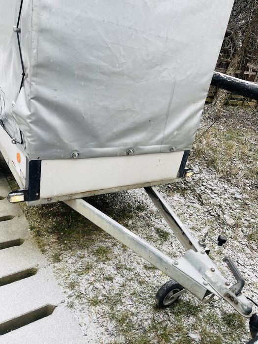 Remorca Agados 750 kg