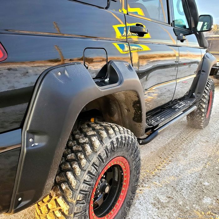 Расширители колёсные арок Уаз Патриот