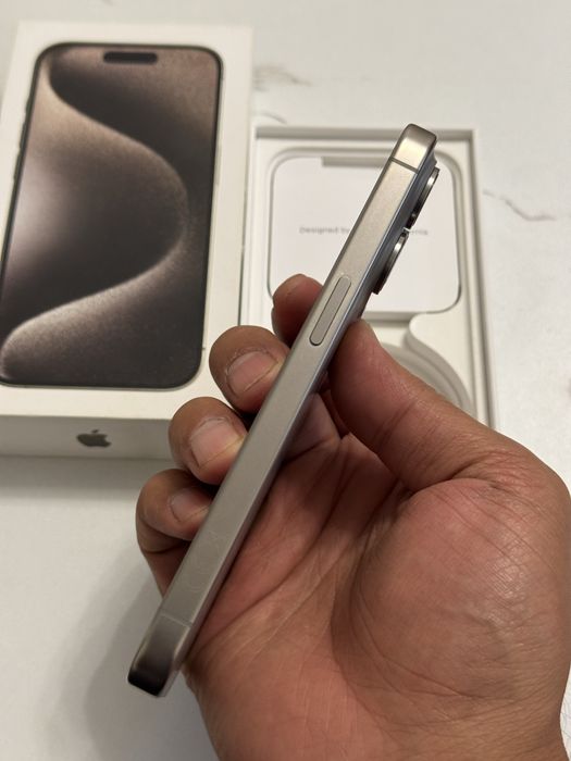  iPhone 15pro 5G 256gb AH/A natural titanium