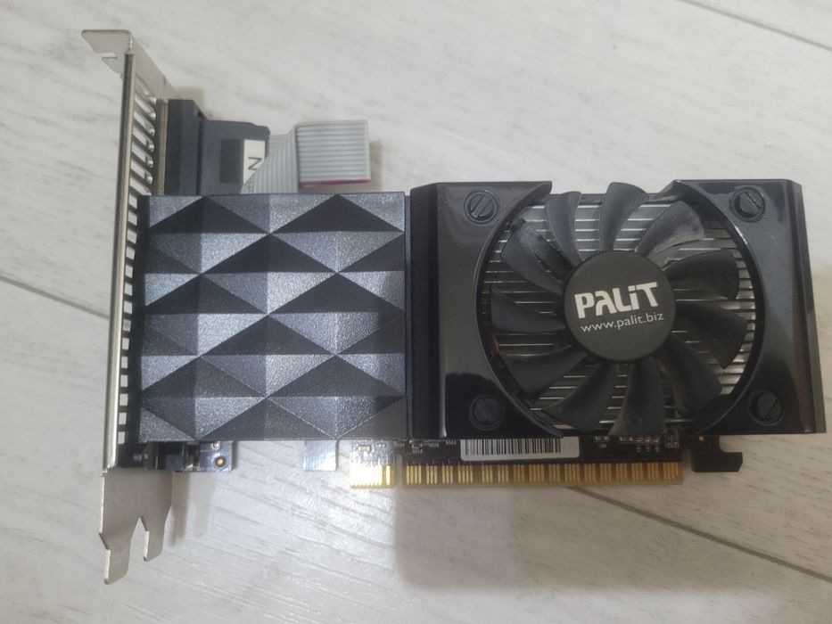 Видеокарта GT640