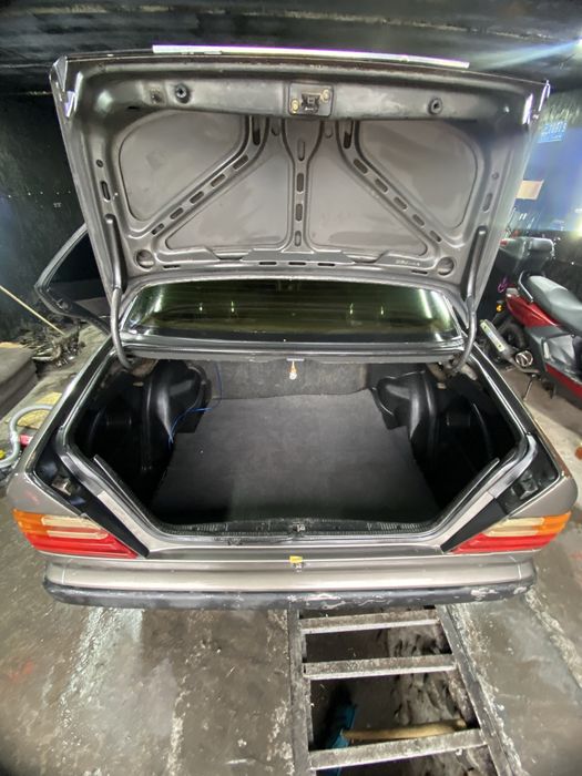 месрседес 124 2,3 дозатор