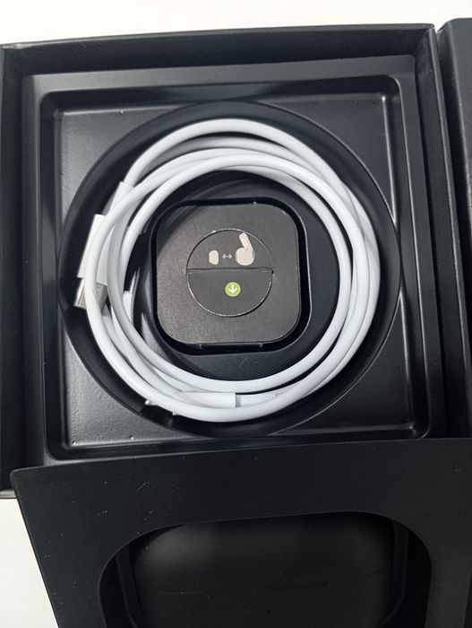 Frigider Căști Airpods Pro