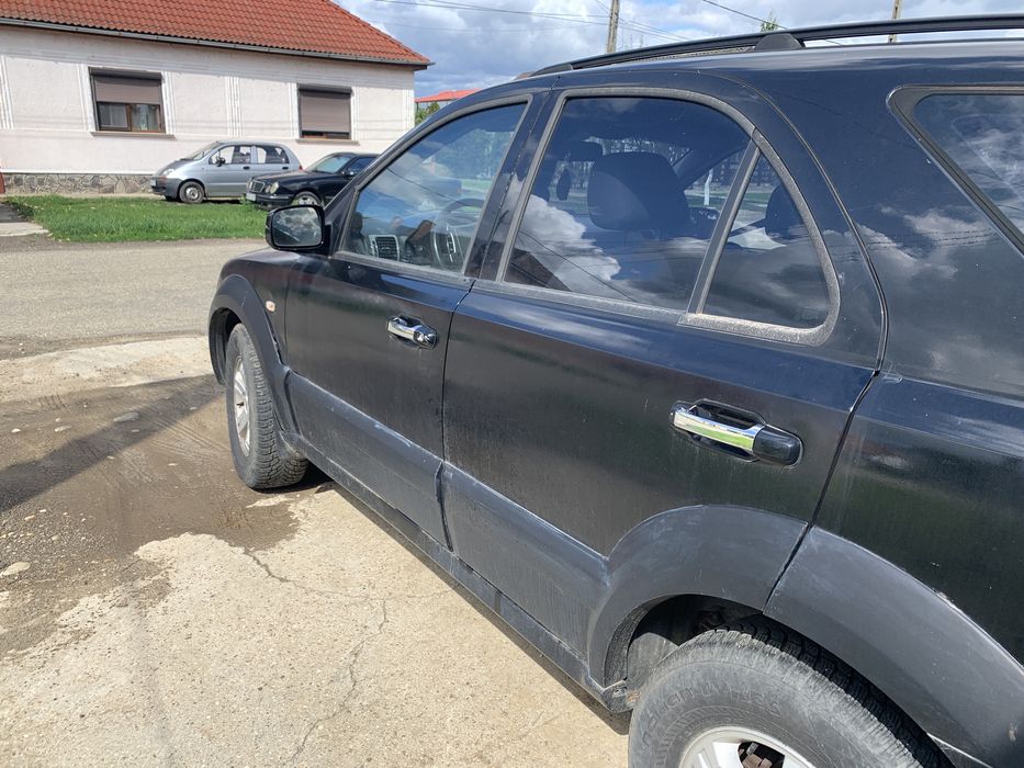 Dezmembrez kia sorento