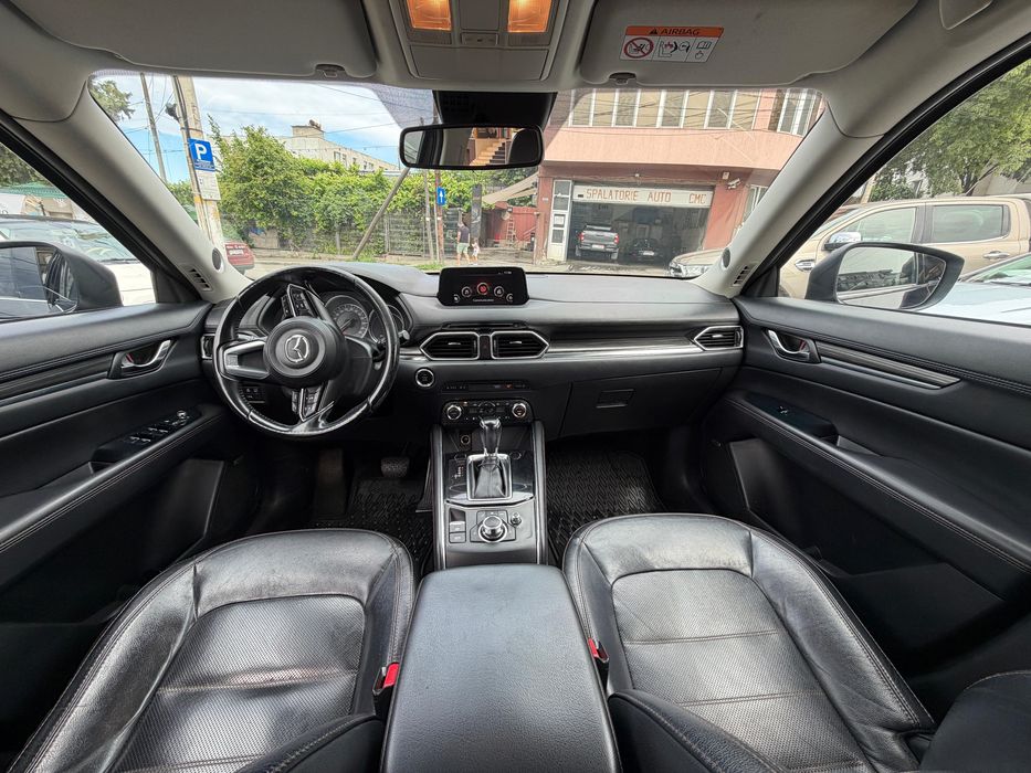 Mazda CX-5 Revolution Top