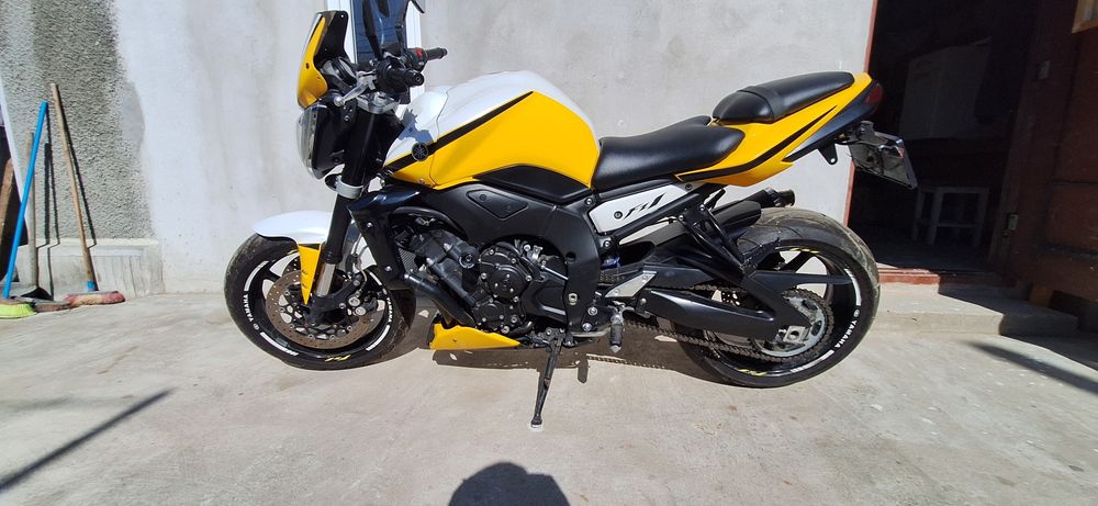 Vand Yamaha FZ-1