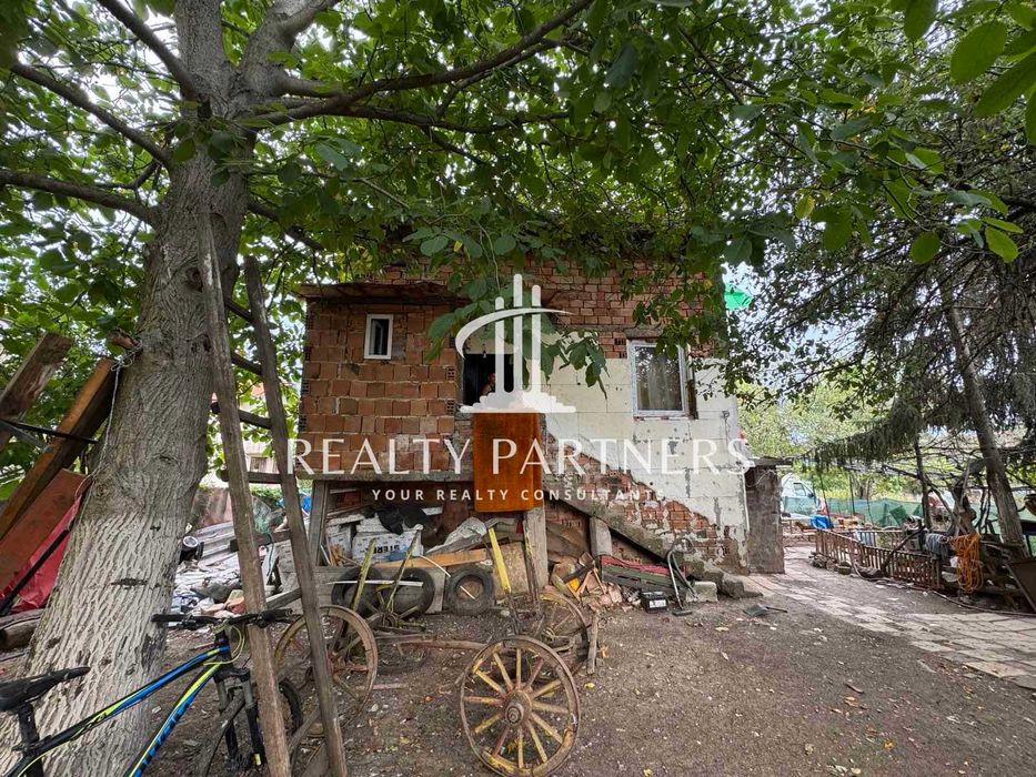 Продава се Къща в с. Кошарево, Област Перник - 120 кв.м за 553 €/кв.м - Снимка #2