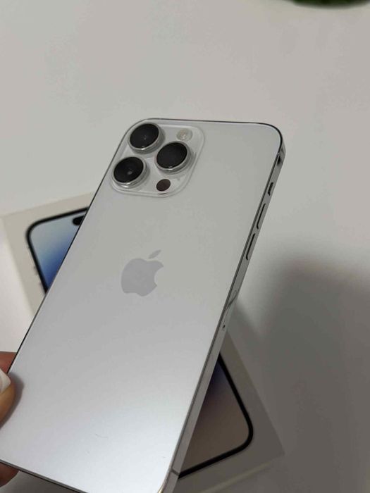 IPhone 14ProMax 2500
