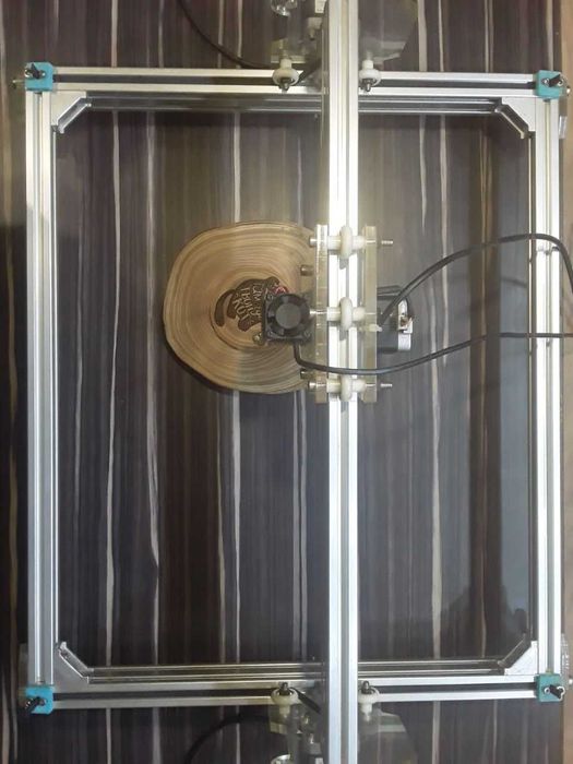 Лазерный гравер (продам)