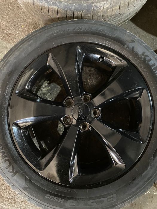 Set jante aliaj pe 18 cu senzori de presiune 22374B 18x7.J ET 41 pentru Jeep Cherokee 2016