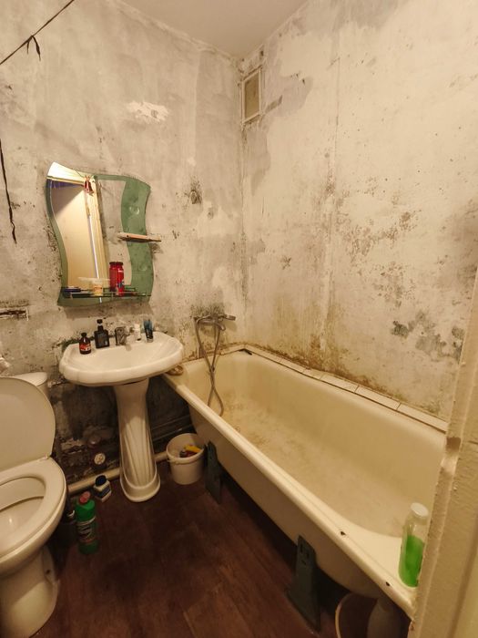 Продам 1-комнатную квартиру в центре, район акимат