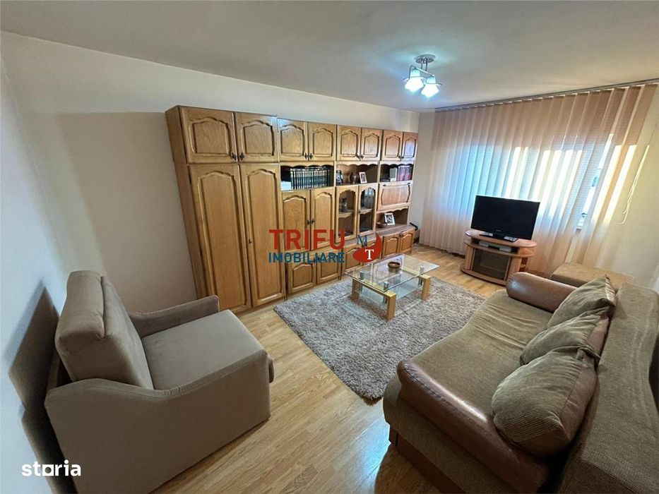 Apartament 2 camere decomandat loc de parcare zona Ampoi Alba Iulia — fotografia 1