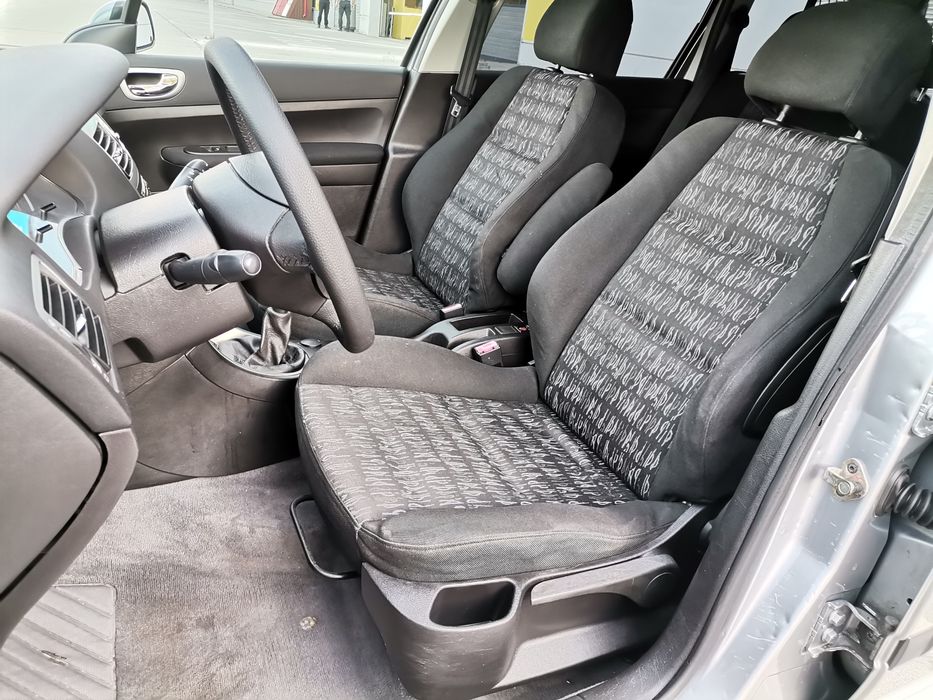 Транспортни услуги за Плевен цялата страна и чужбина 24/7