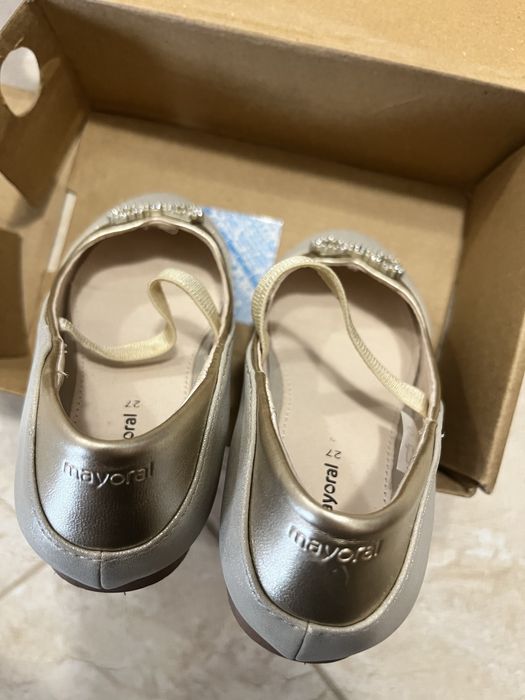 Pantofi Mayoral nr 27 fetite