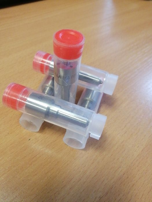 Распылитель DLLA153P885