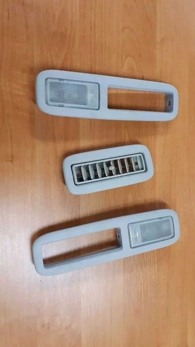 Фонарь потолочный Мицубиси Паджеро 4