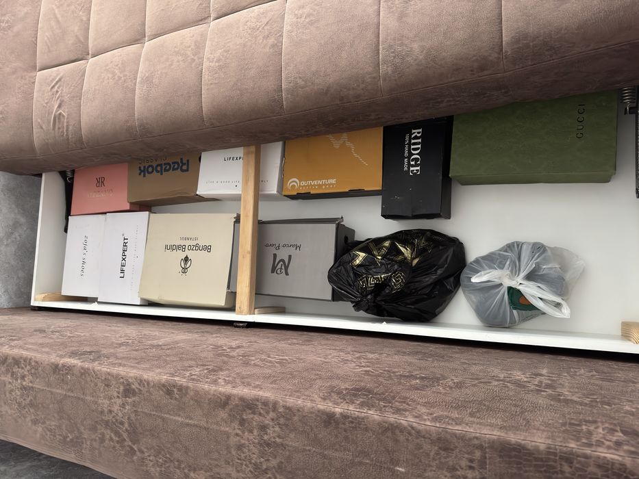 Продам диван в хорошем состоянии