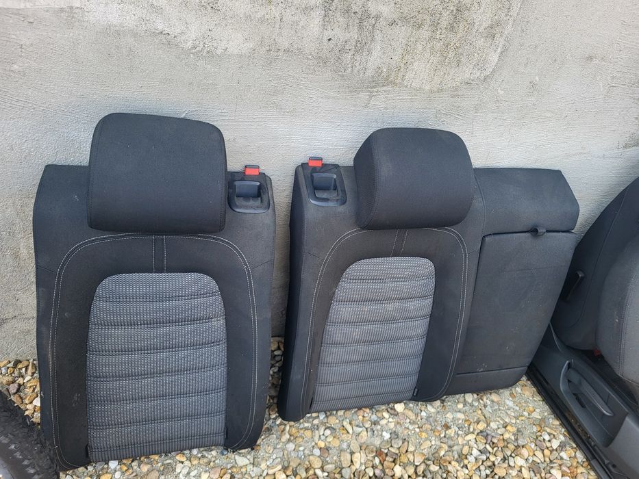 Bacheta spate passat cc 2009 textil pret 200 lei!