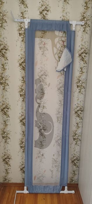 Защитный бортик от падения