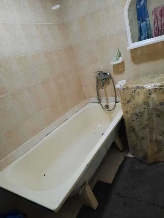 Продается 4х комнатная квартира, Район Сергели 8, дом, 0837