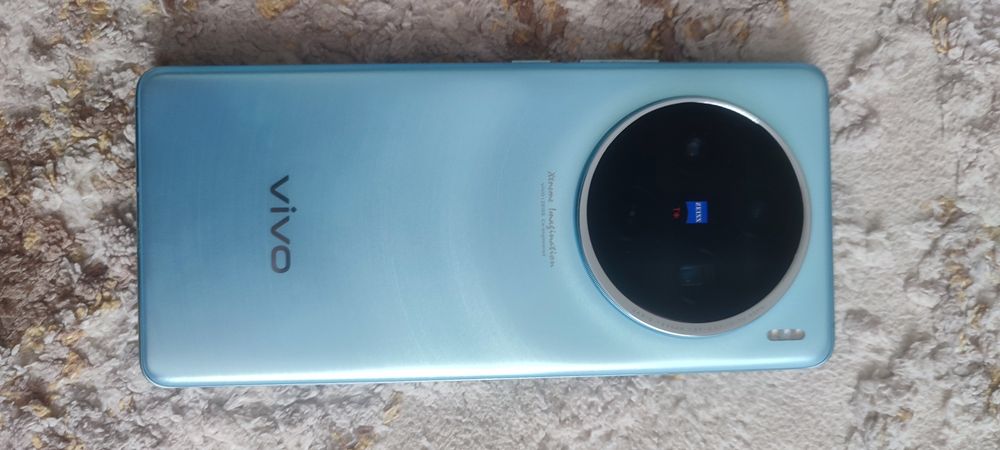VIVO X100  модель V2308
