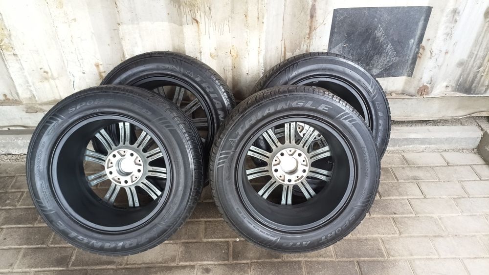 Диски BMW с резиной TRIANGLE 225/55R16.