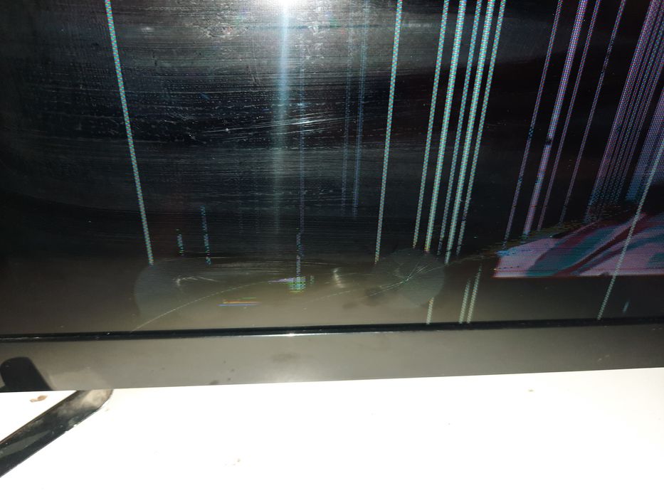 Телевизор Самсунг 32 инчов за части Samsung модел UE32J4500AW