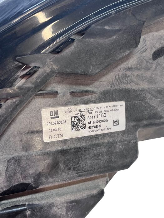 Far Dreapta Fata Xenon Opel Astra K B16 2015 -> 7963200003