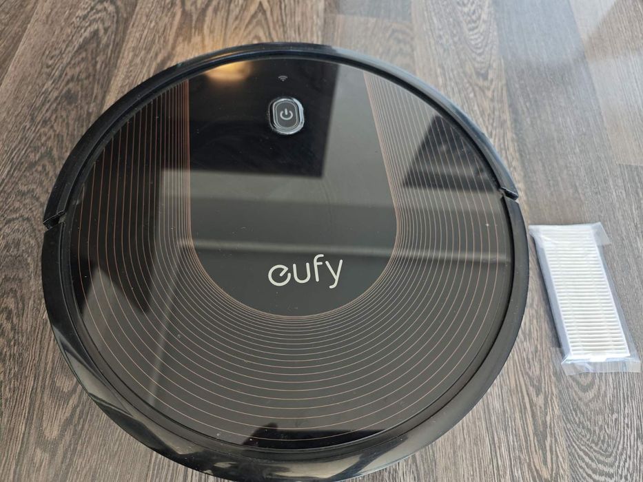 Робот прахосмукачка Eufy 30C