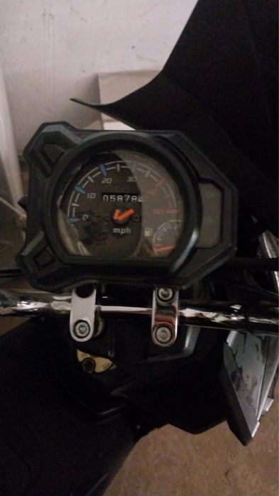 Продам мопед на ходу,срочно