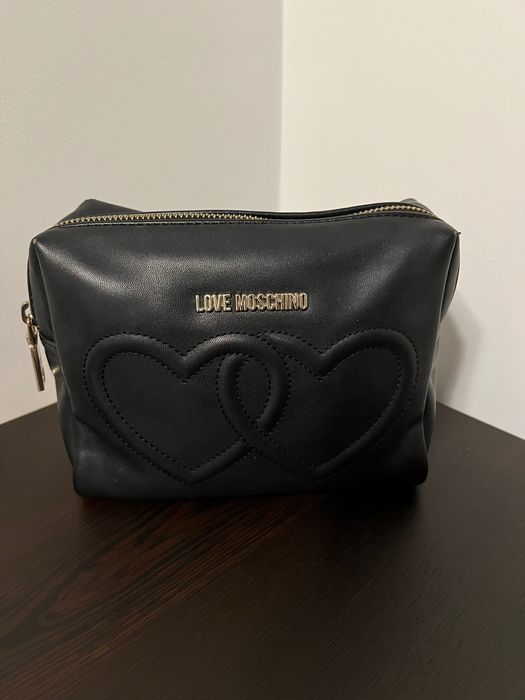Дамски чанти Guess, Love Moschino