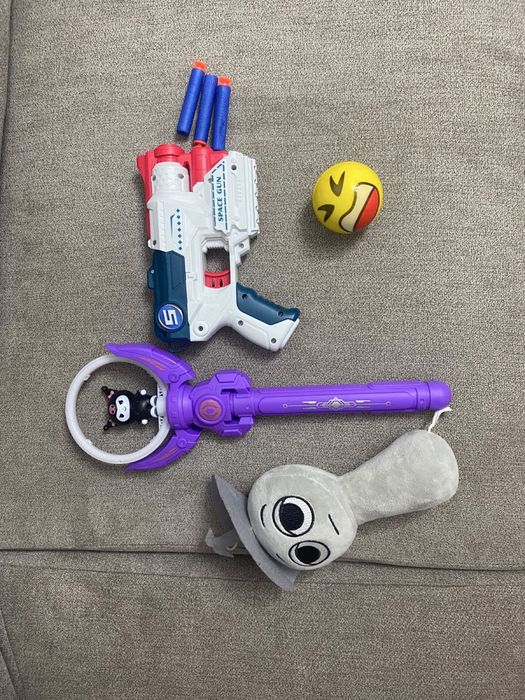 Игрушки новые но без коробки