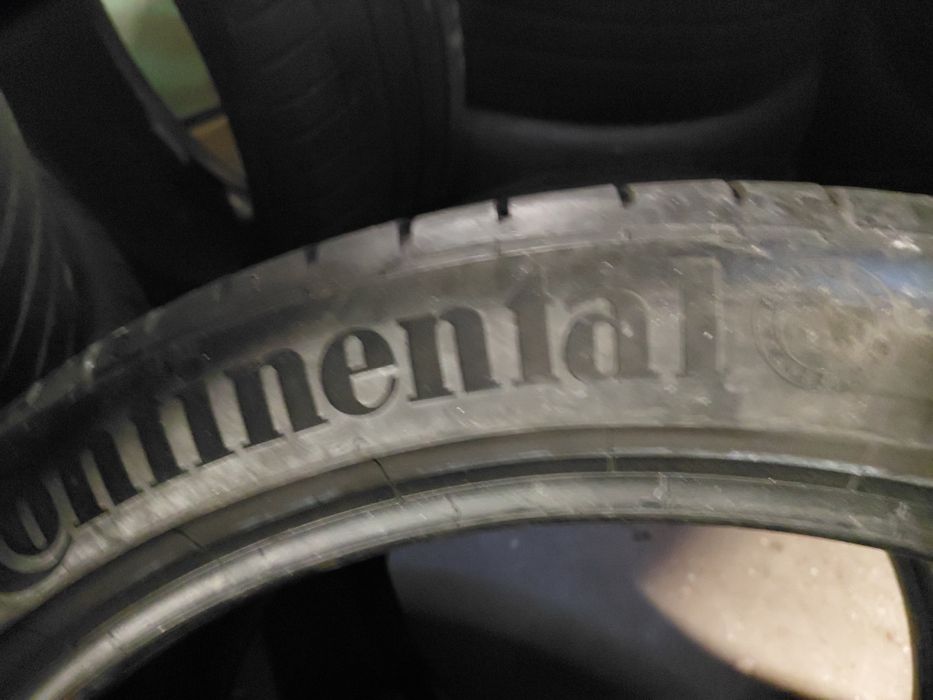 255/35/19" Continental 2бр.гуми