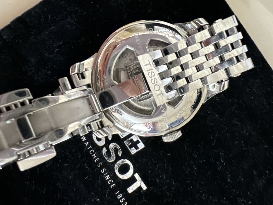 Продам Часы Tissot
