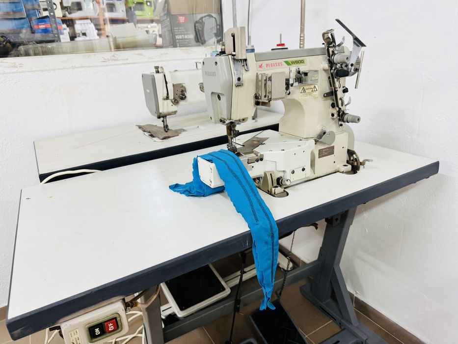 Masina de cusatura elastica Uberdeck Pegasus cu brat