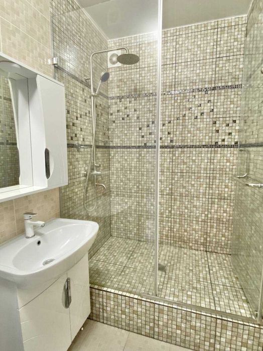 2-комнатная квартира · 65 м²