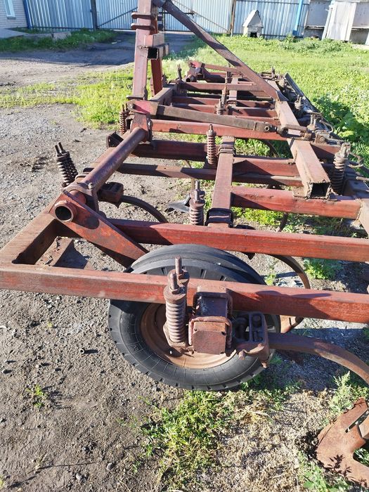 Продам культиватор