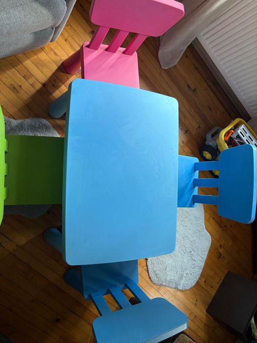 Масичка и 4 столчета Mammut Ikea