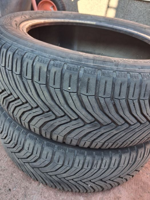 Anvelope all season Michelin 195/55 R16 2 buc., și  Imperial  195/55 R16  2 buc. ,stare bună.