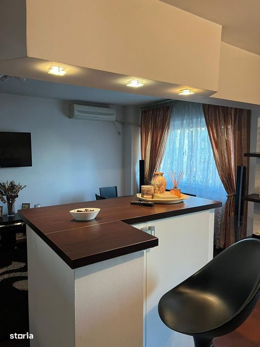 Apartament 2 camere de închiriat, ultracentral, Pitesti