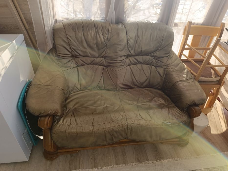 Диван кожаный каркас деревянный