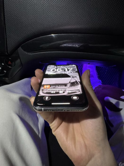 Sotiladi Iphone 11 pro