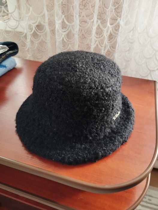 Продам шапку и платок