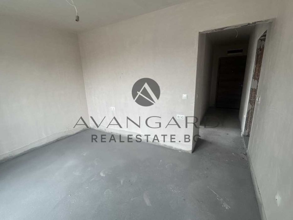 Продава се Тристаен апартамент в Пловдив, Кършияка - 121 кв.м за 1275 €/кв.м - Снимка #4