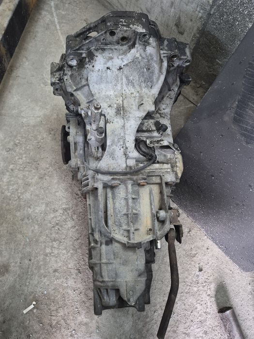 Запчасти двигатель на ауди