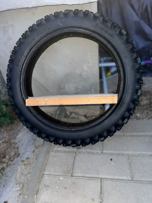 Vând raft in forma de roata