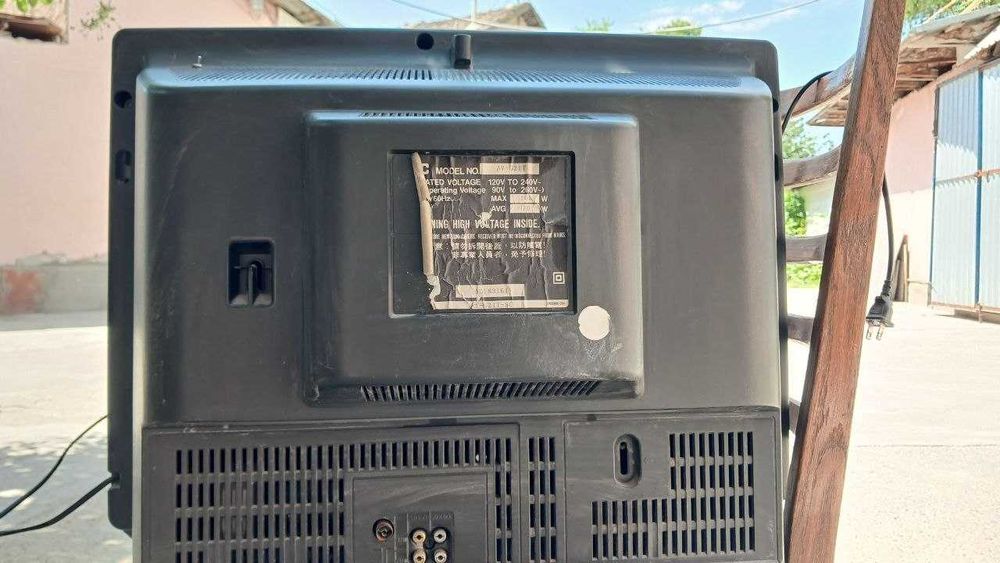 Televizor JVC tekinga