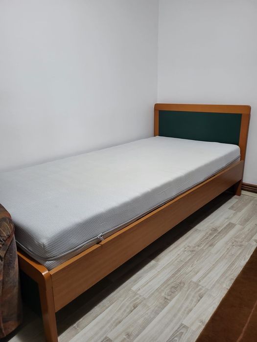 Pat lemn masiv 1 persoana(90x200) saltea inclusa